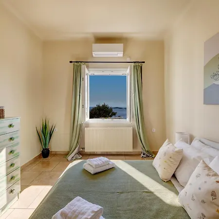 Almira Aegean View Syros Daire