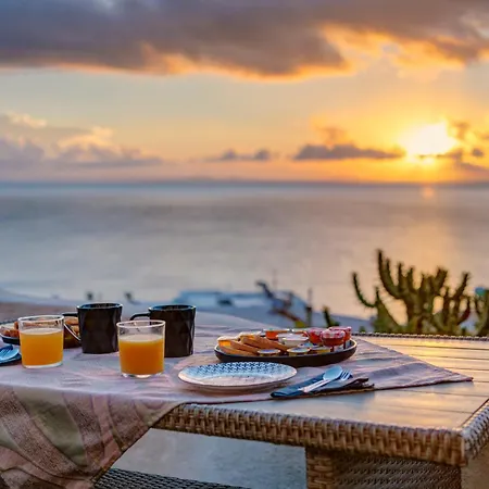 아파트 Almira Aegean View Syros